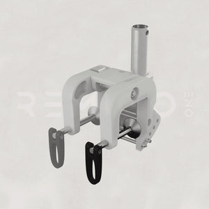 Remigo Transom bracket mounting screw with handle