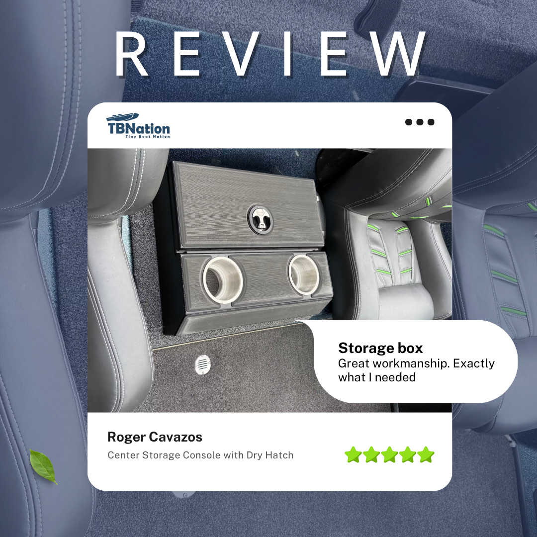 Center Storage Console with Dry Hatch