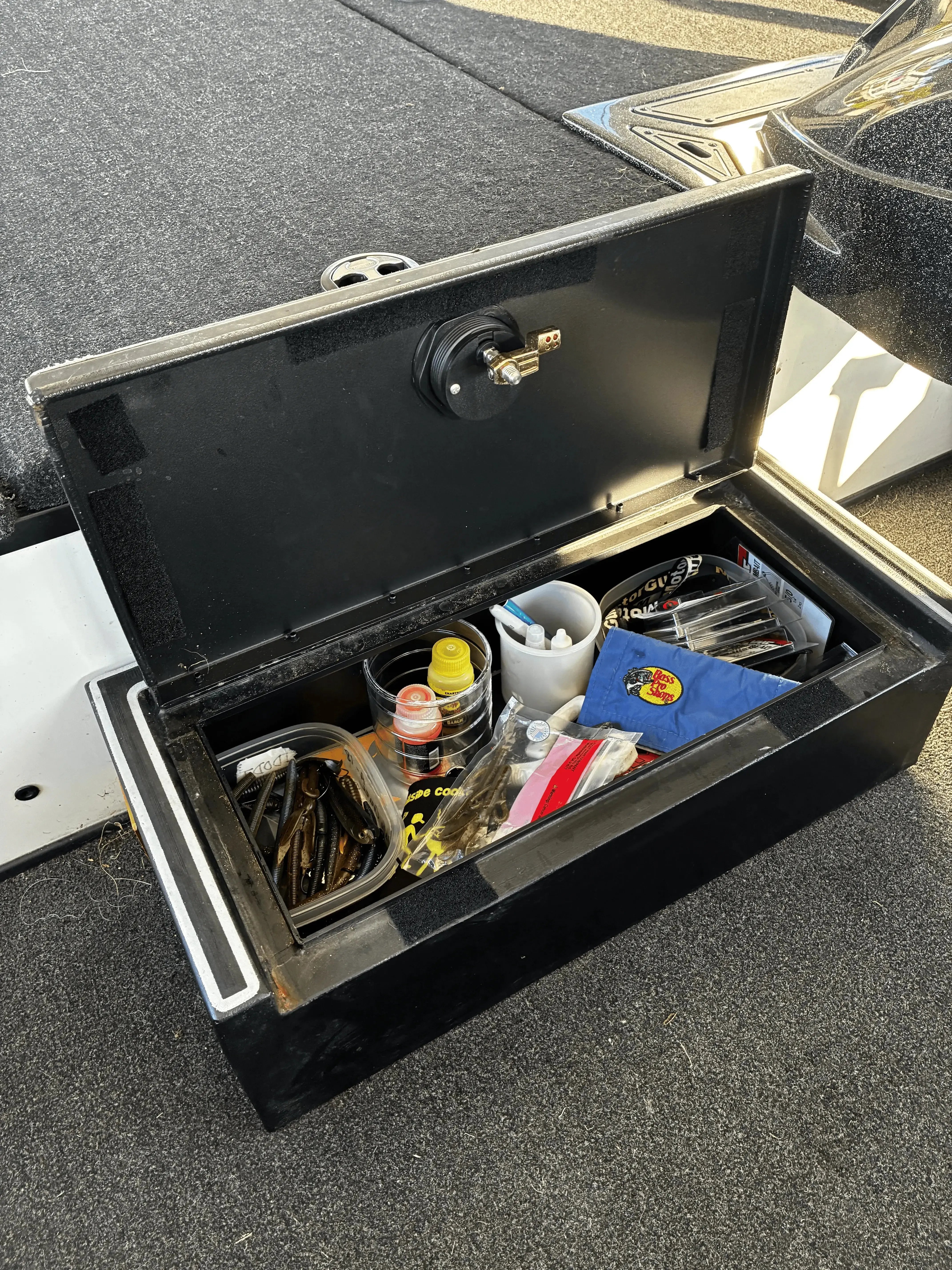 Heavy Duty CUSTOM Aluminum Step Box Console With Dry Hatch