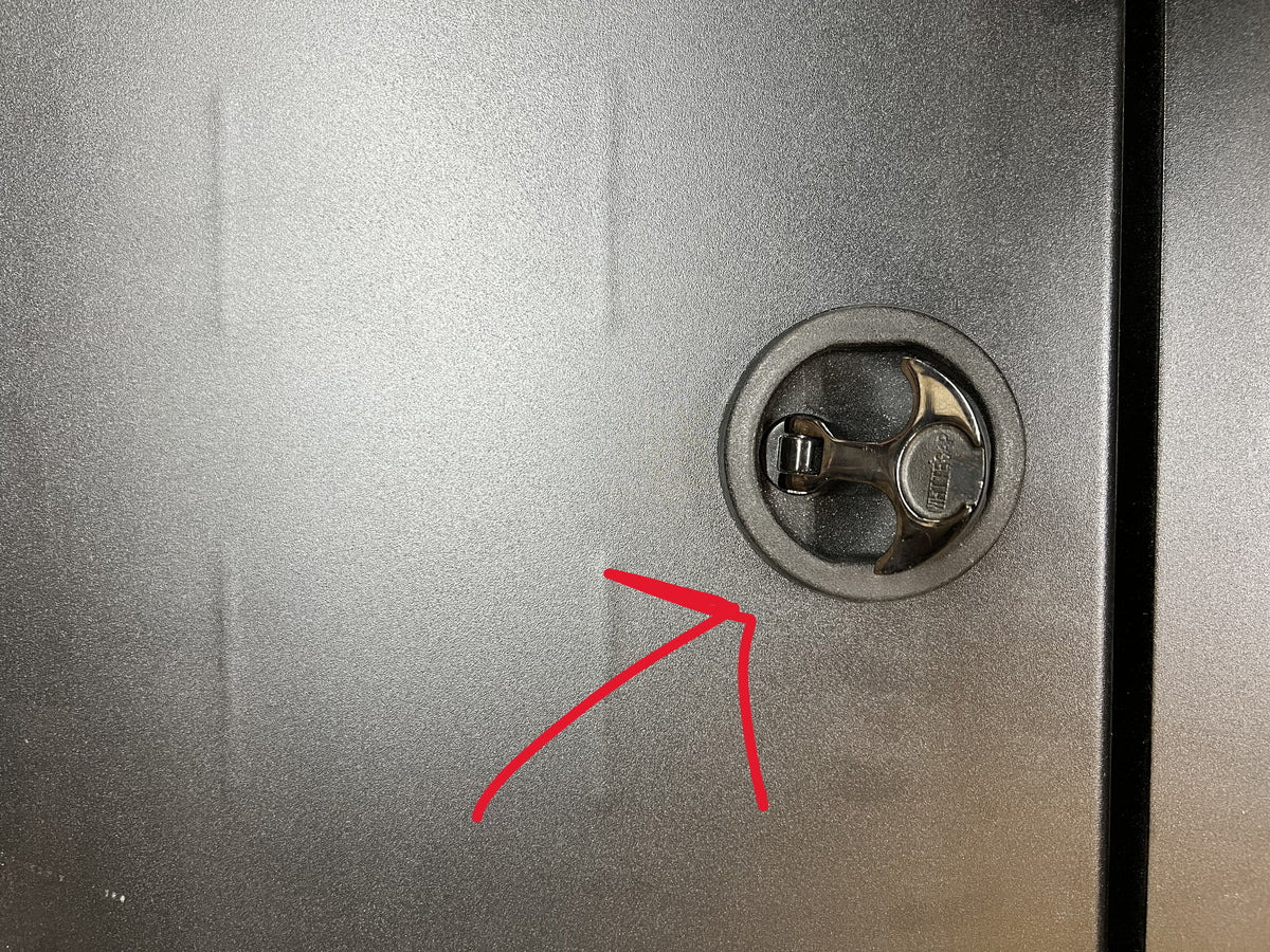 Install Latch On Lid