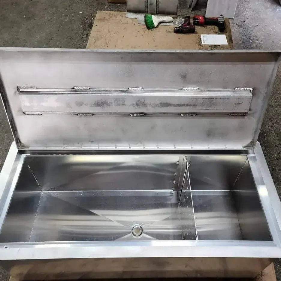 Livewell - XL Catfish Size with Divider