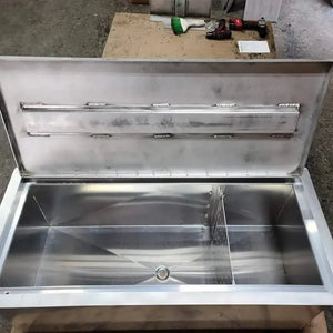 Livewell - XL Catfish Size with Divider
