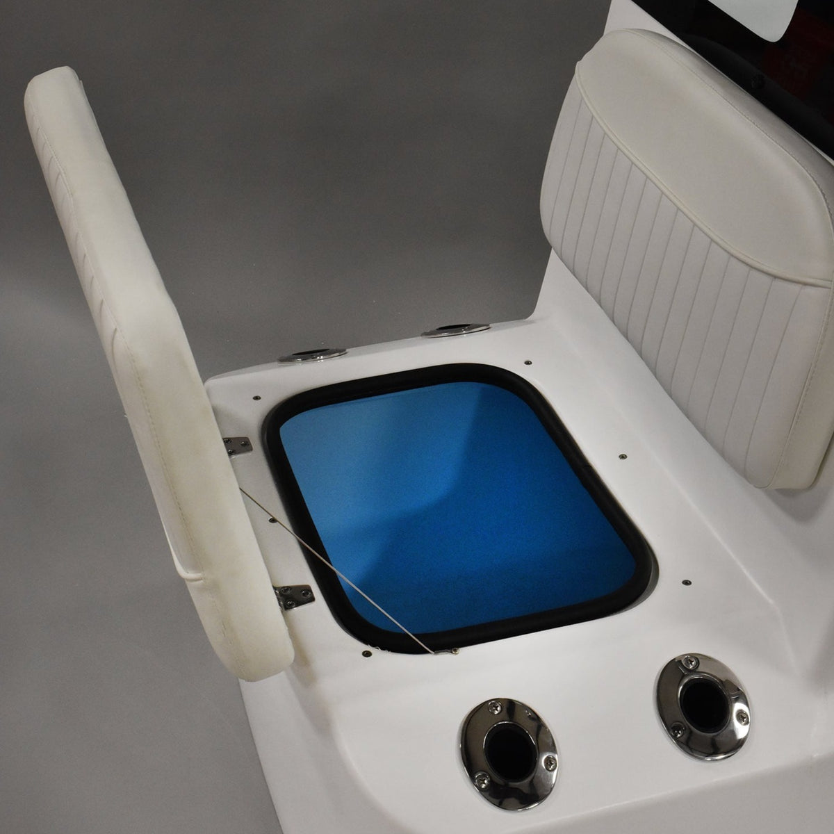 White RPD 1719 console for Jon boat with open blue bait tank, white upholstered seat, and two rod holders.