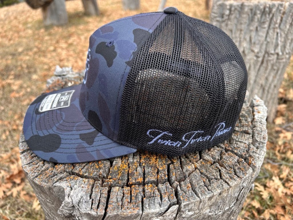 ADMIRAL-DUCK-CAMO EMBROIDERED