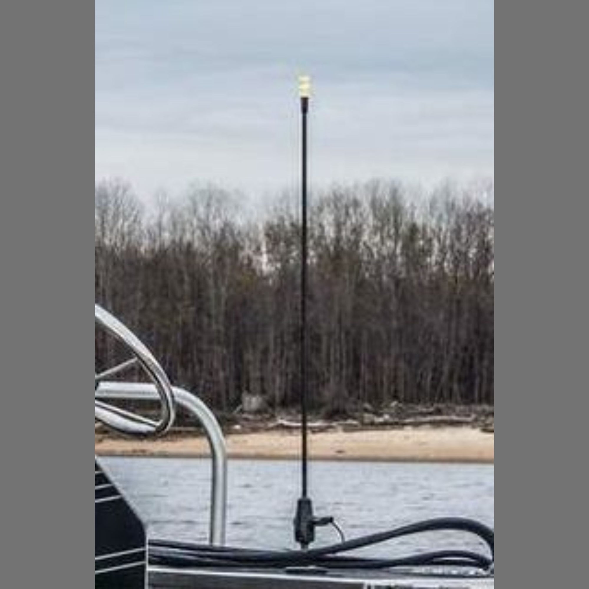 Max It Out Extreme Navigation Stern Light