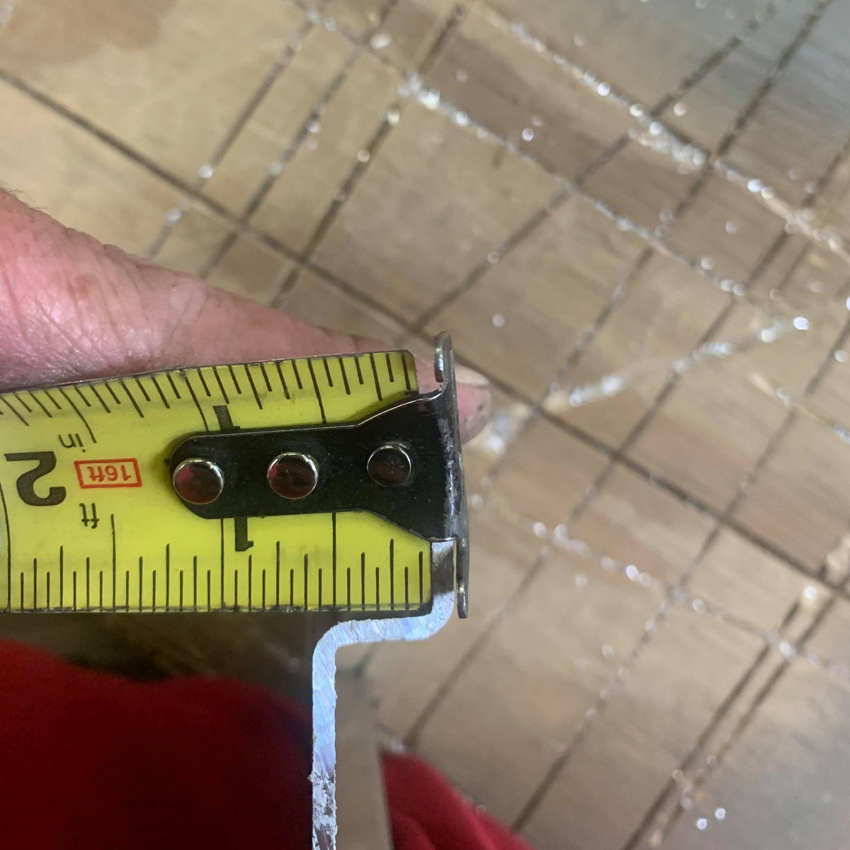 Lid Support Beams