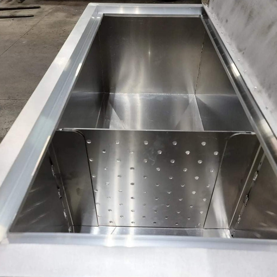 Livewell - XL Catfish Size with Divider-Marine &amp; Livewell Plumbing-4-Tiny Boat Nation