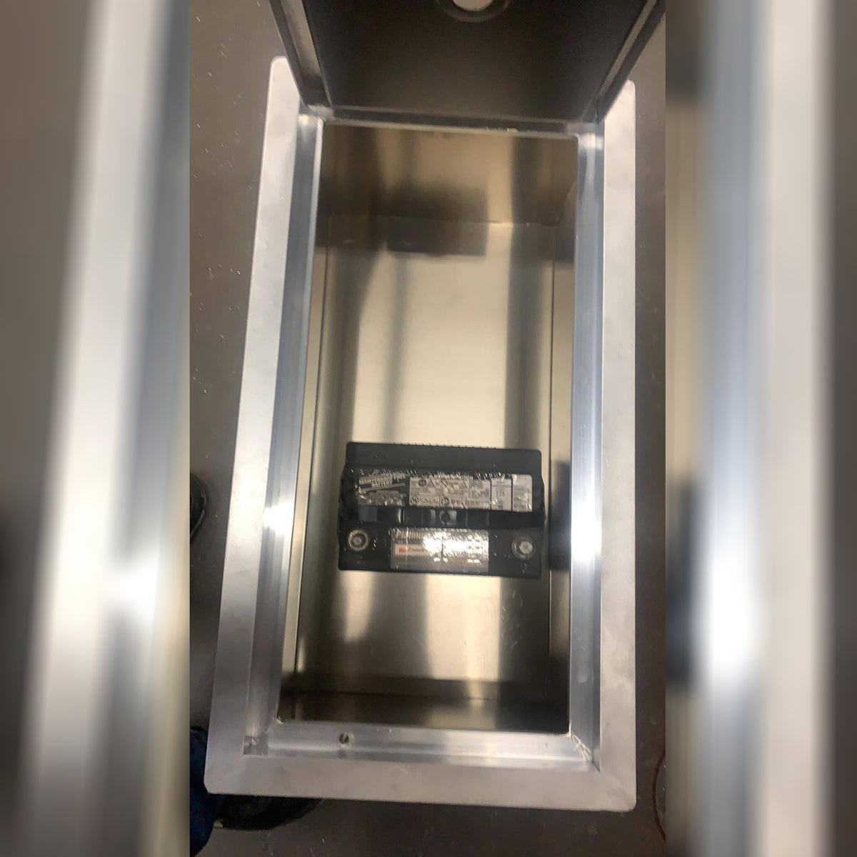 Trolling Motor Tray &amp; Dry Storage Box Combo-Boat Outfitting-6-Tiny Boat Nation